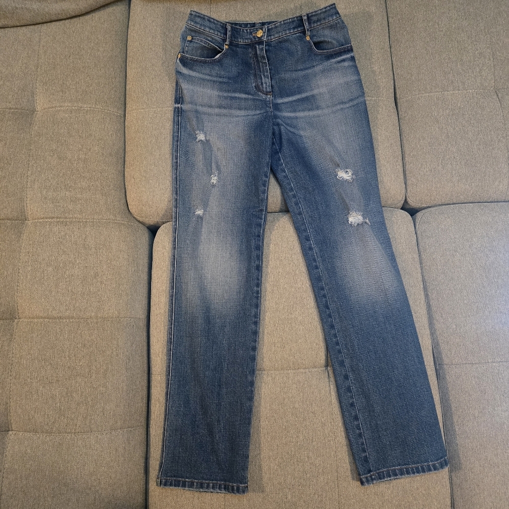 St. John Distressed Straight Leg Womens Jeans Size 6 Flower Embellished